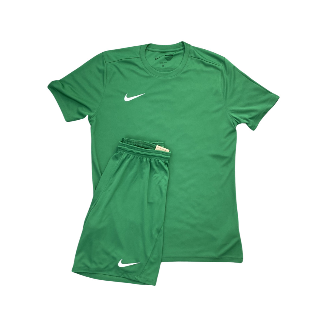 Nike Dri-Fit Short Set In Green