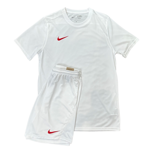 Nike Dri-Fit Short Set In White With Red Tick